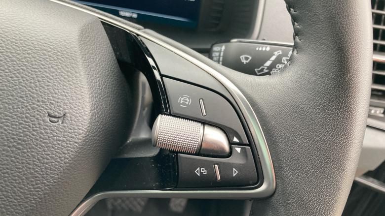 Skoda Karoq 1.5 TSI SE Drive 5dr DSG Petrol Estate